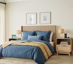 Nachttisch aus Eiche und Rattan – Boho-Nachttisch mit Schublade