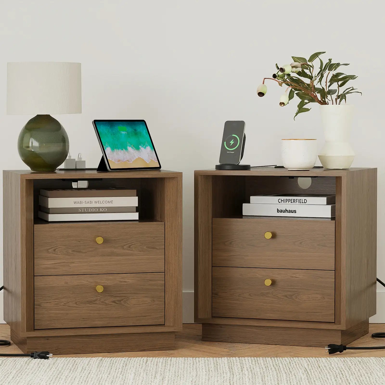 Mid-Century Modern Walnut Nightstand with Beveled Edges | Fortunetec